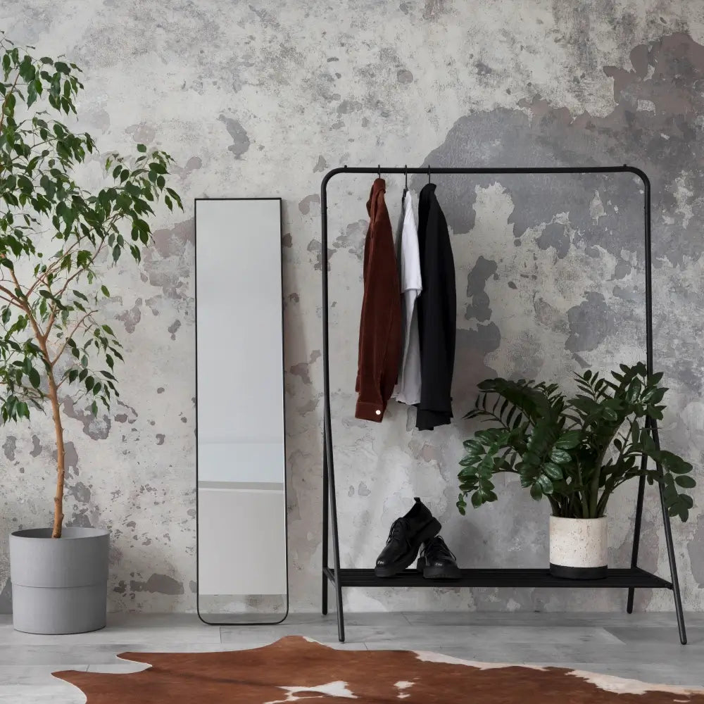 How to Transition Your Wardrobe from Day to Night