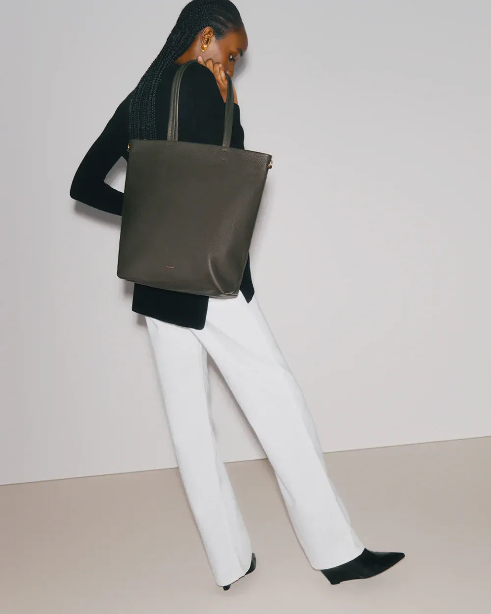 Tall easy zipper tote