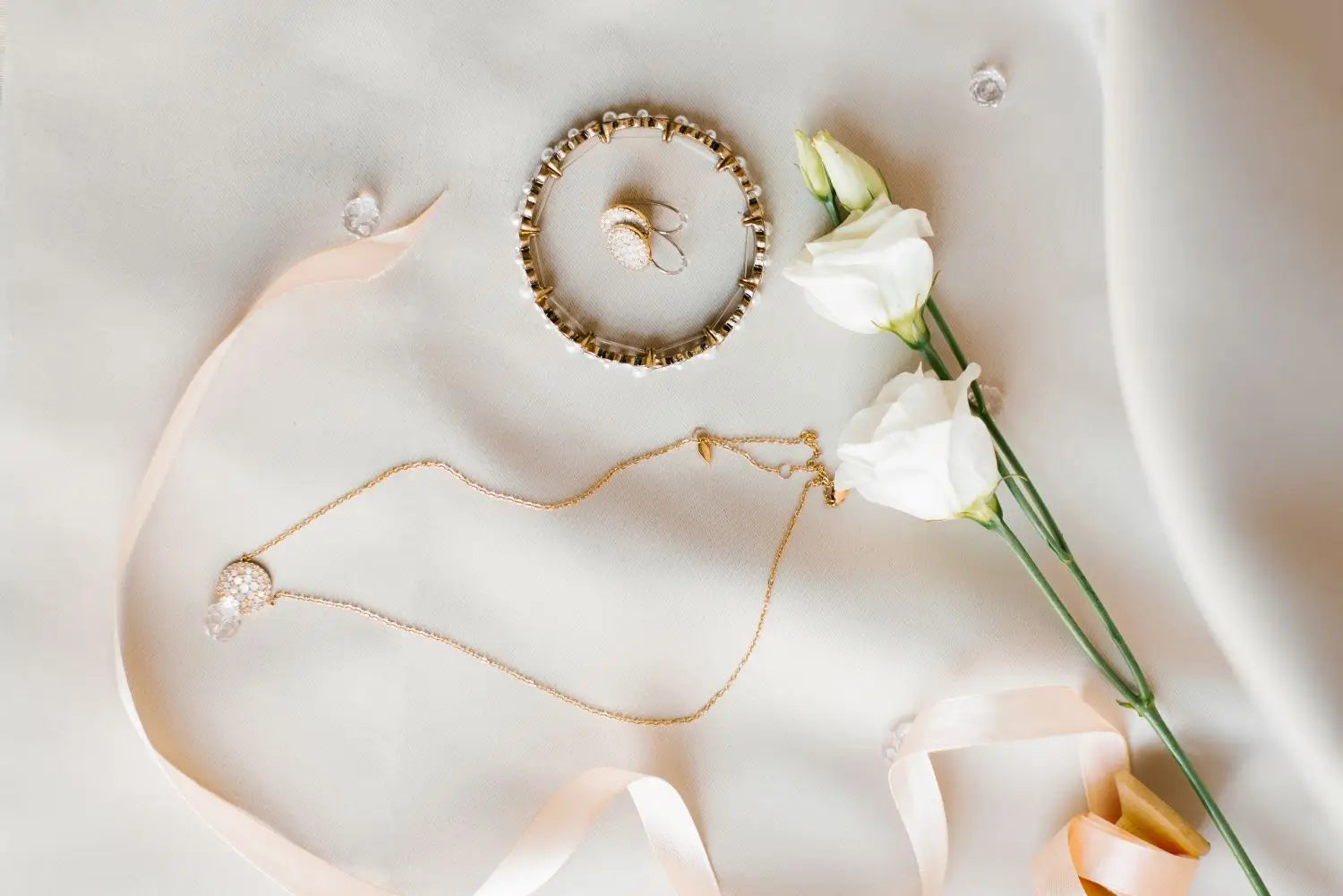 Pearl jewellery tips you need to know