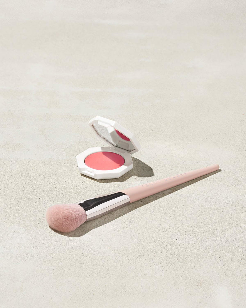 Face shaping brush