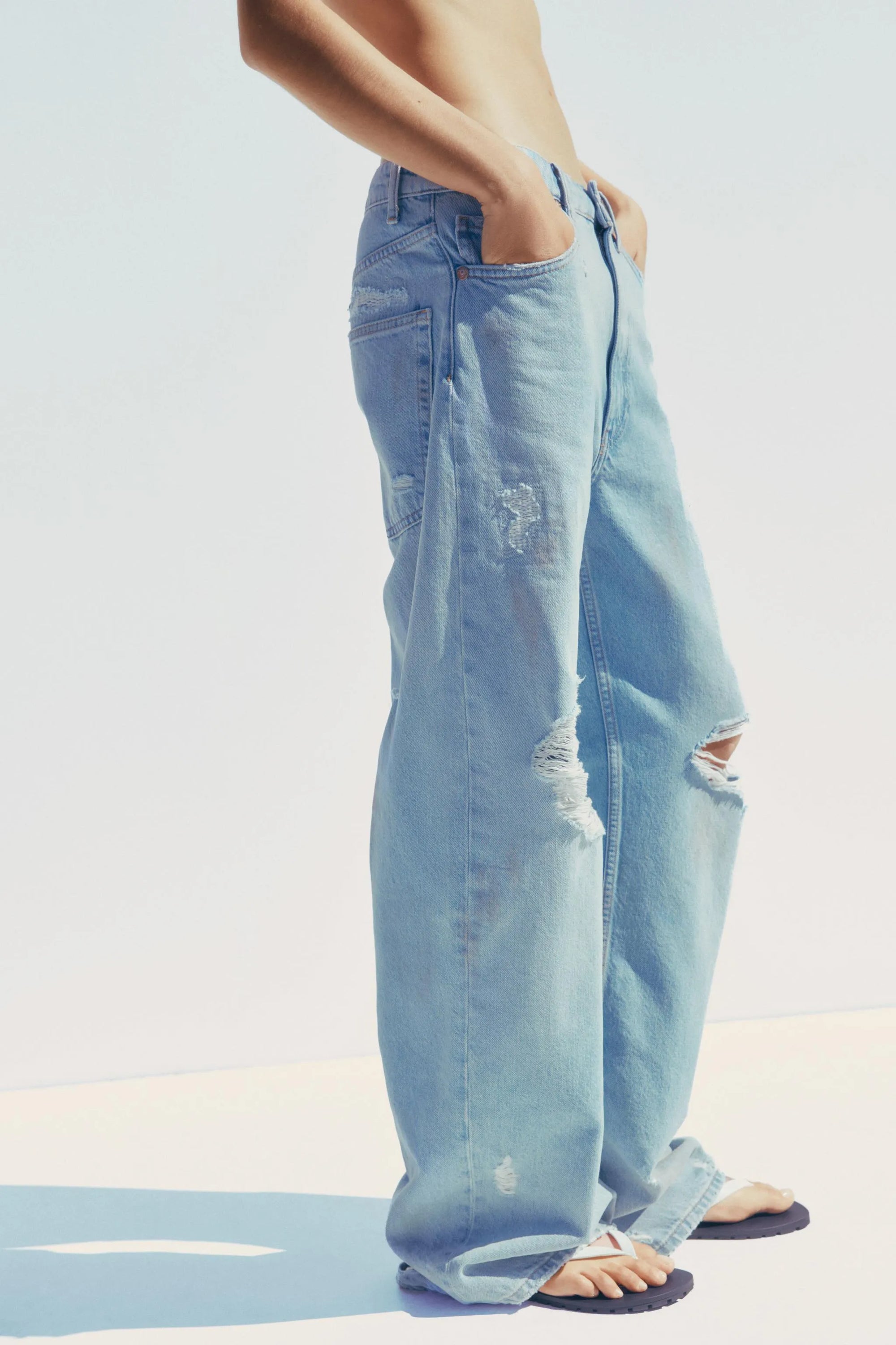 Trf ripped baggy mid-waist jeans