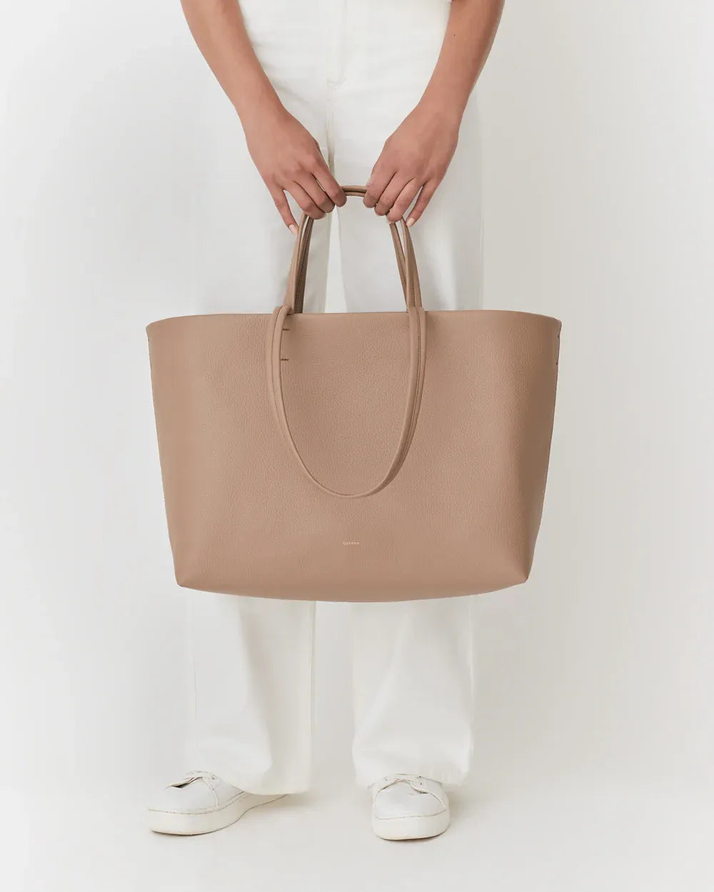Classic easy tote