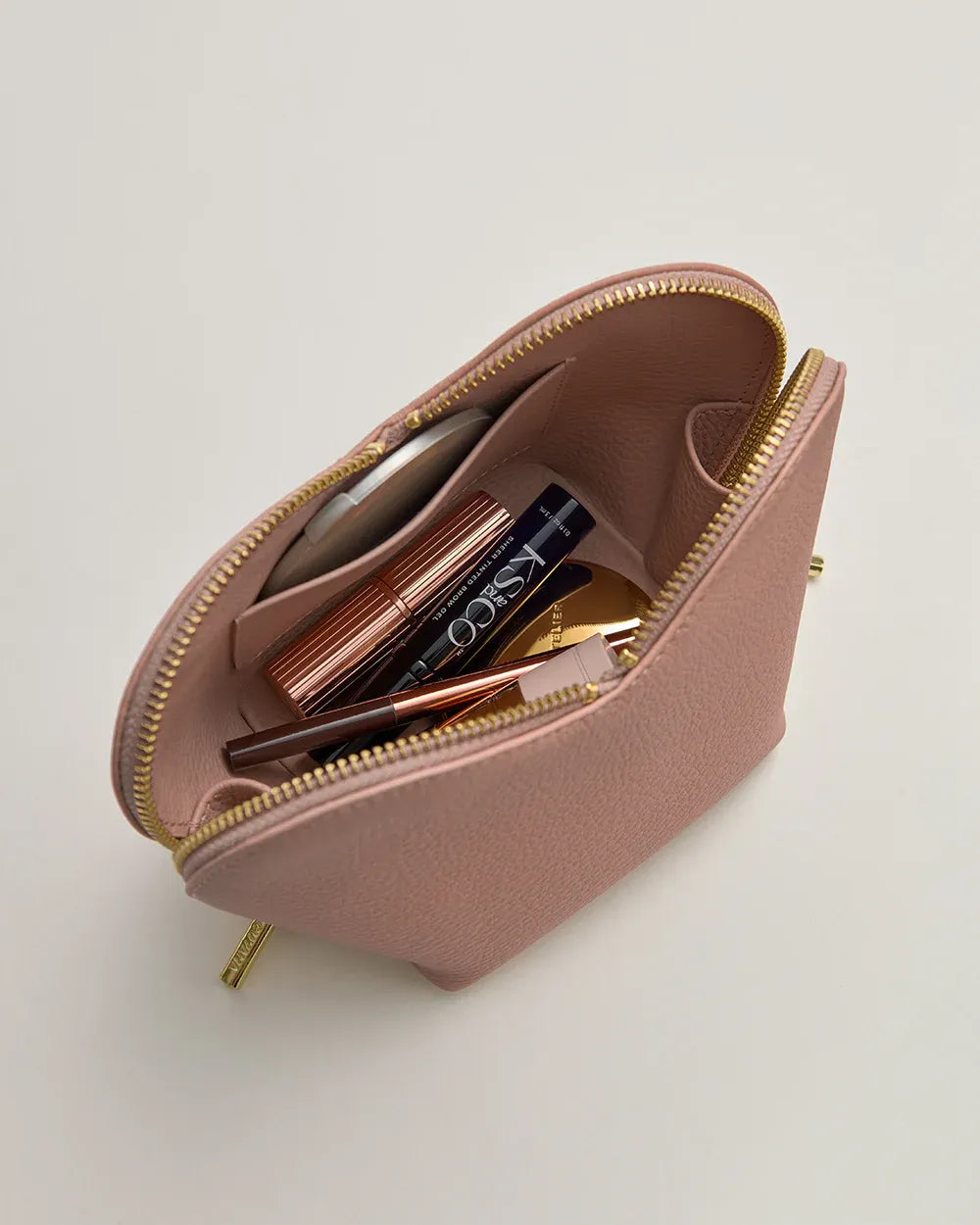 a Mini heart case