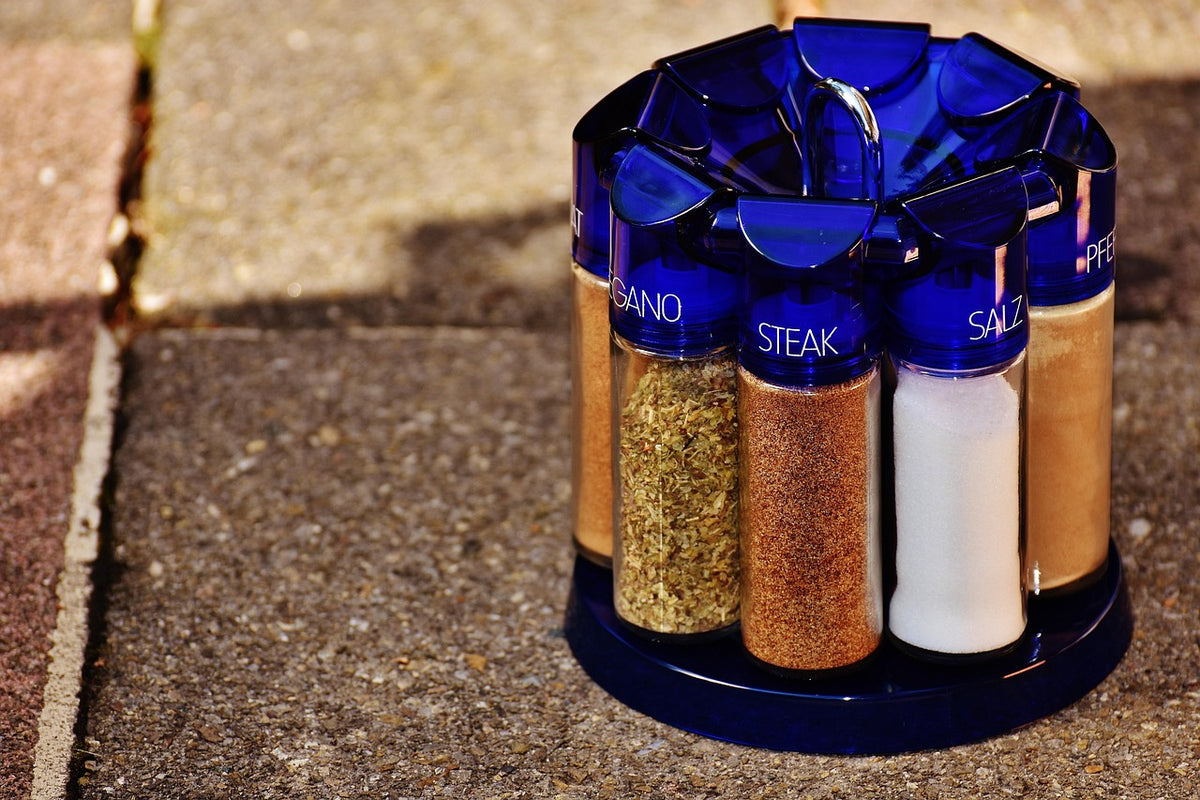 Global Spice Rack Set, 12 Jars