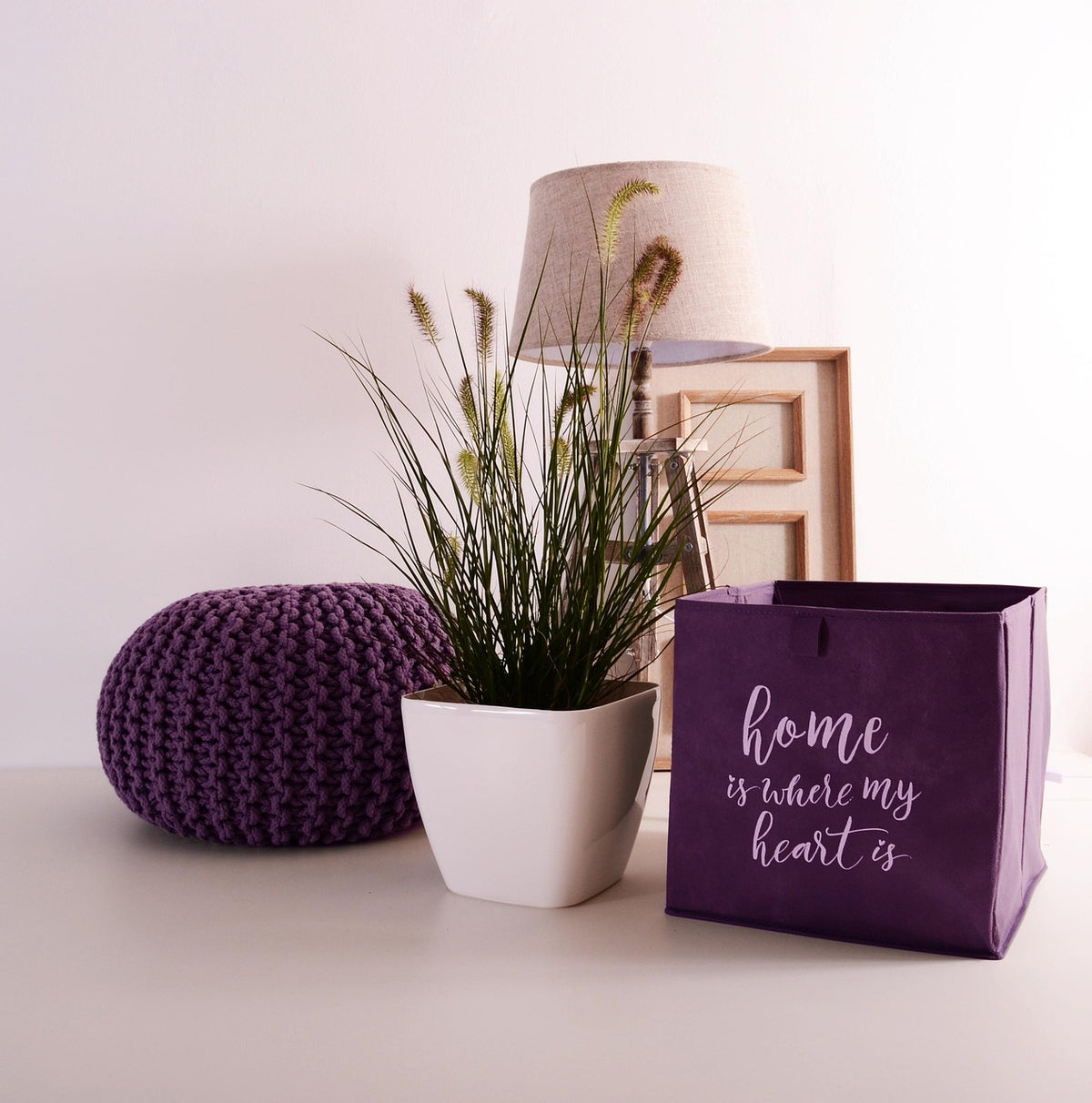 Bouclé Round Pouf Ottoman