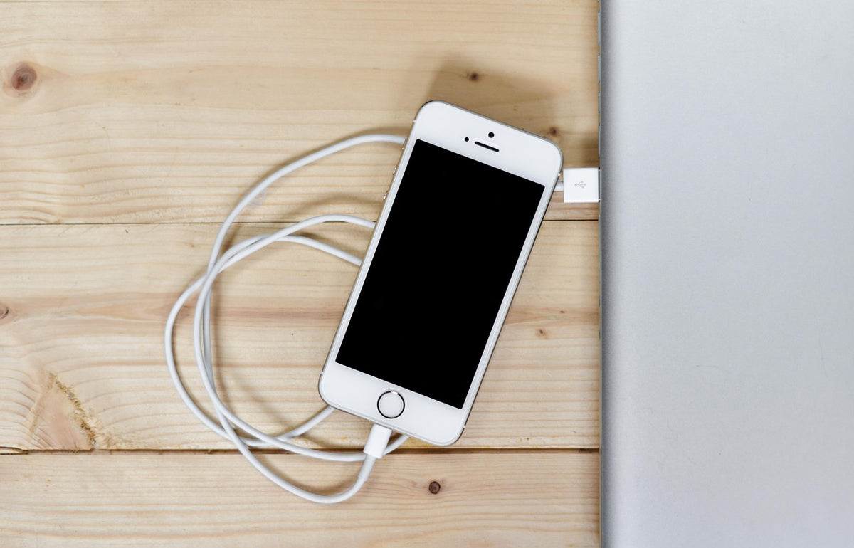 Trio 3-in-1 Charging Stand