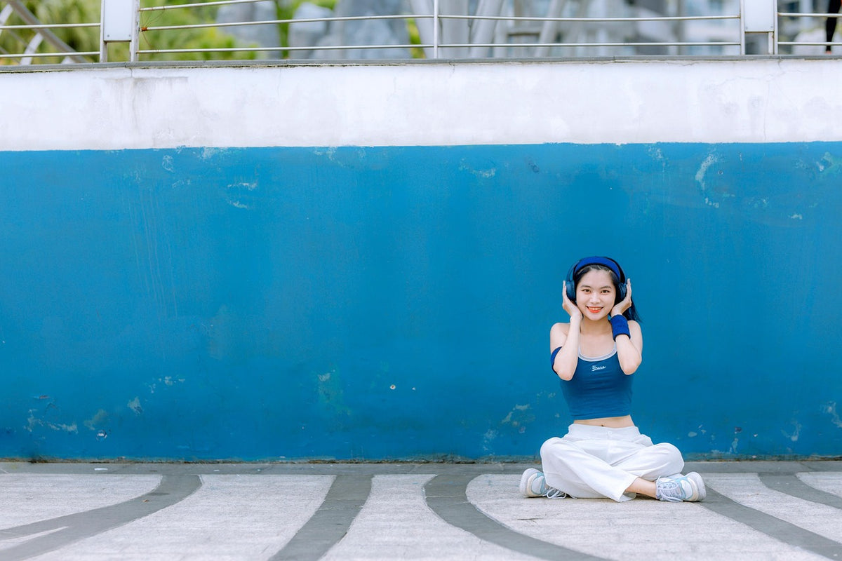 Commute Foldable Headphones