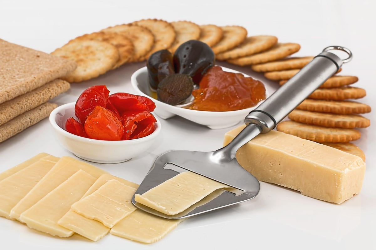 Aged Cheddar Crackers