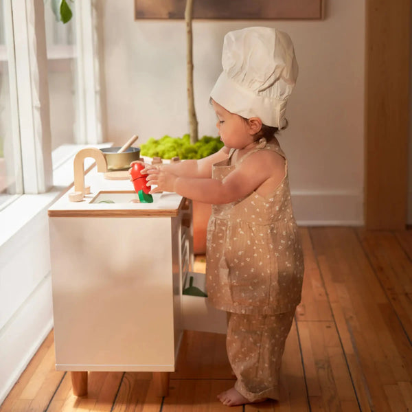 Play kitchen kit