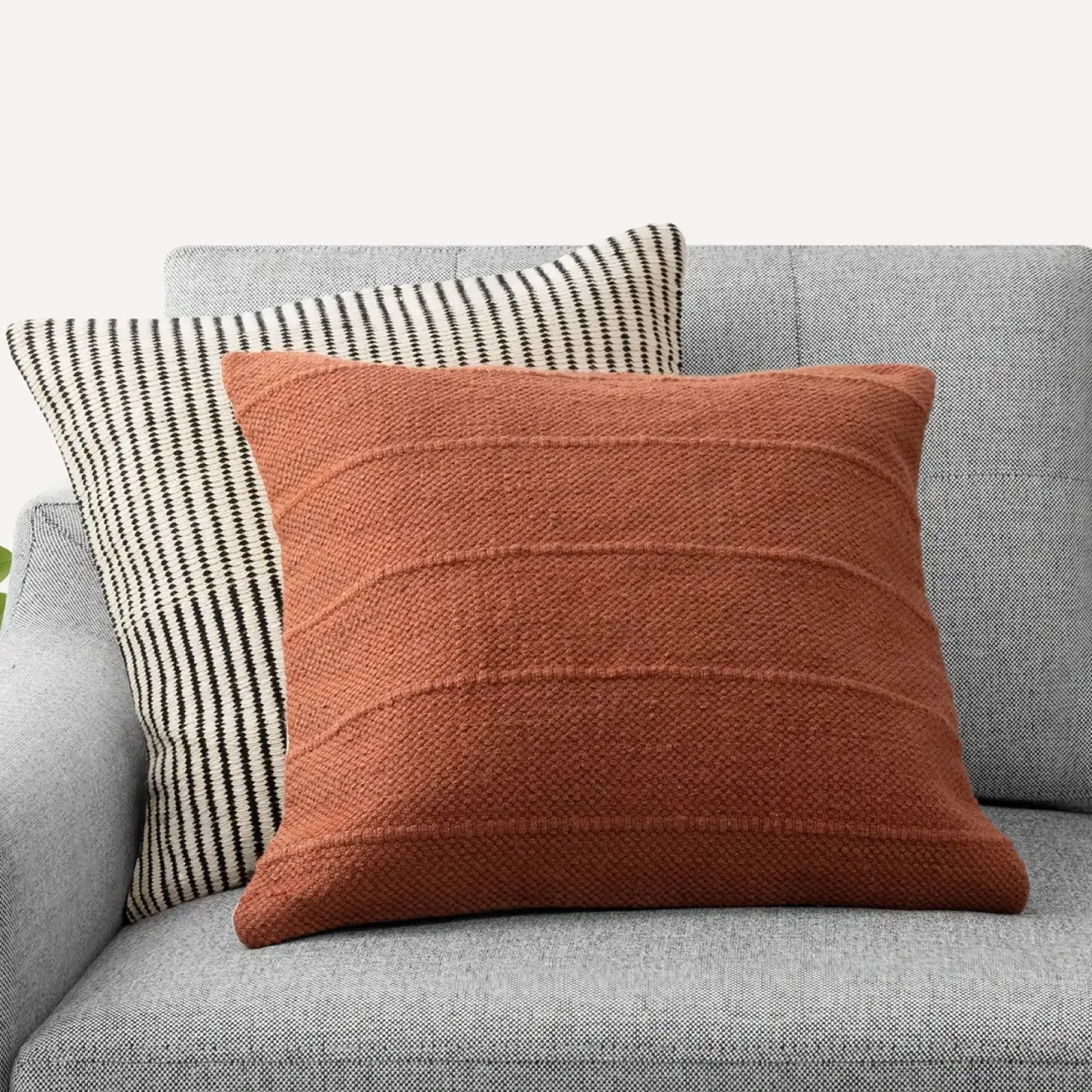 Simple stripe pillow