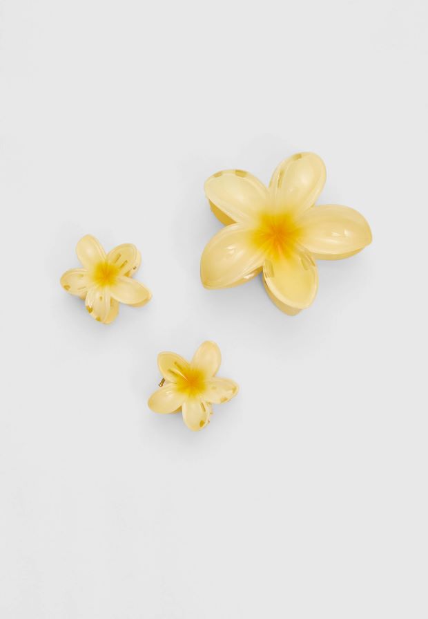 Set of 3 flower hair clips