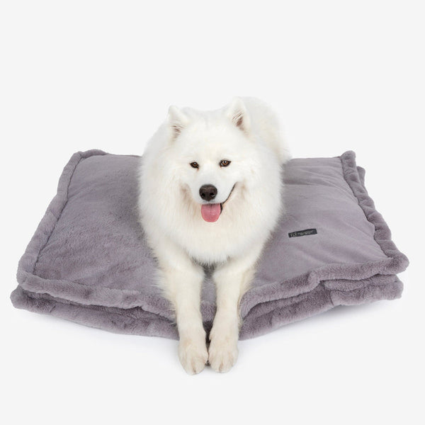 Large pillow dog bed