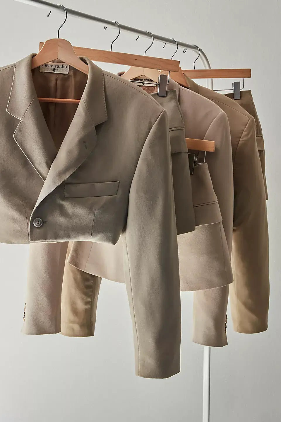 Havre skirt suit